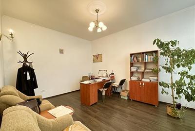 Apartament 2 camere. Zona Ultracentrală, Arad. - 2