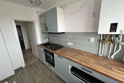 Apartament cu 3 camere decomandat în Sub Arini - 4