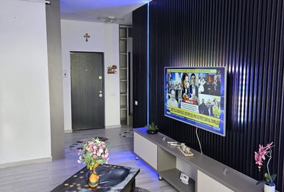 Apartament cu 2 camere decomandat, mobilat în Metalurgiei