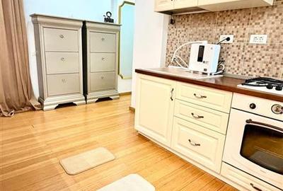 Apartament cu 2 camere decomandat, mobilat în 13 Septembrie - 8