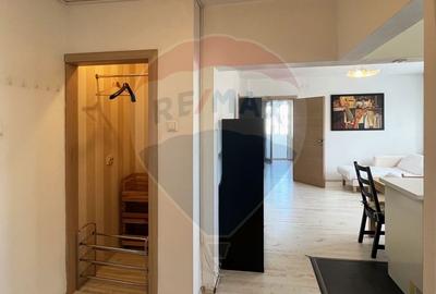 Vanzare apartament spatios,  3 camere - Metrou 1Mai - 27