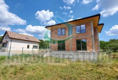 Casă cu 4 camere cu Teren 1905 Mp în Tăuții-Măgherăuș - 5