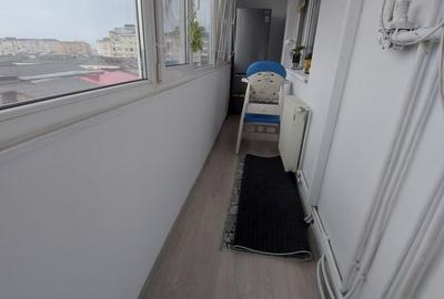Apartament cu 3 camere decomandat în Micro 4 - 17