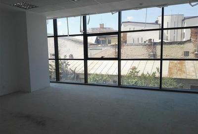 Spatiu de birouri amenajat in Business Center modern -  360 mp - 17