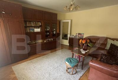 Apartament de vanzare cu 3 camere, 67 mp, zona Micro 16 - 5