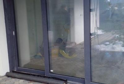 Casă individuală cu 4 camere cu Canalizare în Drumul Taberei - 10