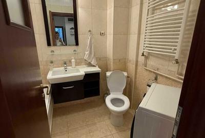 De închiriat apartament 2 camere Titan-Basarabia, Sector 3 - 8