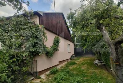 Casă cu 4 camere cu Teren 2190 Mp în Siret - 9