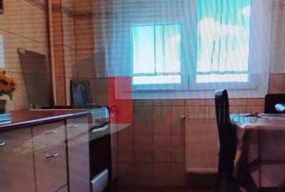 Apartament cu 2 camere decomandat în 13 Septembrie - 3