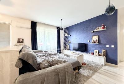 Apartament cu 3 camere semidecomandat, mobilat în Lipovei