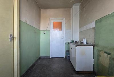 Apartament cu 3 camere semidecomandat în Giulești - 4