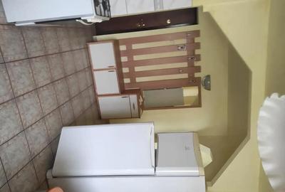 Apartament cu 4 camere semidecomandat în Central - 3