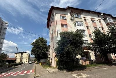 Apartament 3 camere de vanzare - Gura Humorului, zona centrala - 15