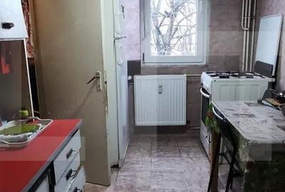 Apartament cu 4 camere decomandat în Berceni - 15