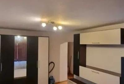 Apartament cu o camera, zona Canta