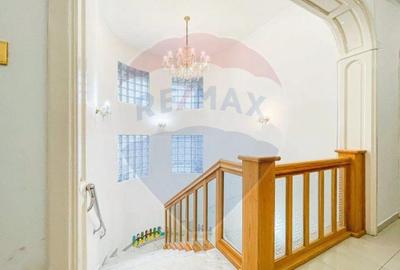 Spatiu deosebit | Destinatie mixta | Locuri parcare | 13 ... - 1