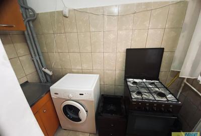 Garsonieră în CET - 22