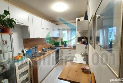Apartament cu 3 camere semidecomandat în Central - 6
