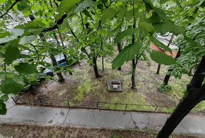 Apartament cu 3 camere decomandat în Drumul Taberei - 1