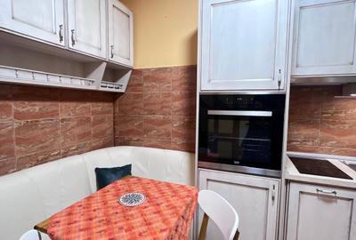 Apartament cu 2 camere decomandat în Central - 3