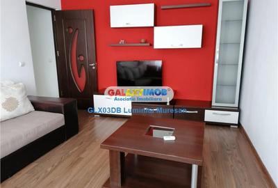 Apartament cu 3 camere decomandat în Micro 6 - 3