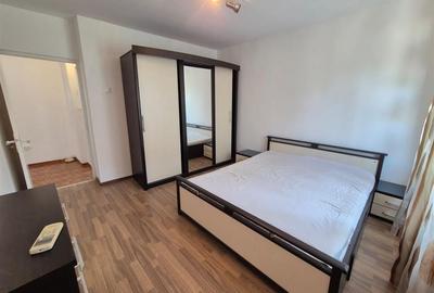 Apartament 3 camere Frumoasa - 2 bai - Decomandat - 2