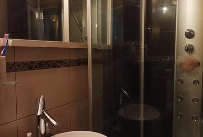 Apartament cu 3 camere nedecomandat în Central - 4