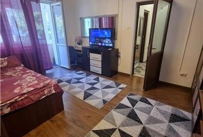 Garsoniera 40mp renovata si mobilata et1 langa Galic - 12