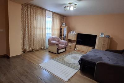 Ovidiu-Vila  cu vedere la Lacul Siutghiol........... - 4