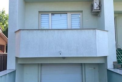 Vila de vanzare, 12 camere, zona Nord, Bacau - 2