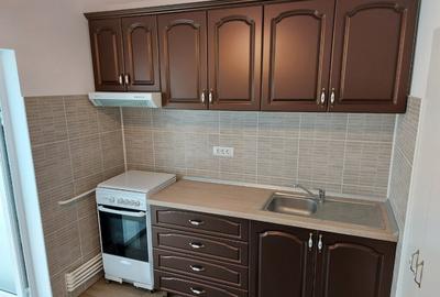 Inchiriez apartament decomandat 2 camere etaj 2 din 4, Piata Centrala - 6