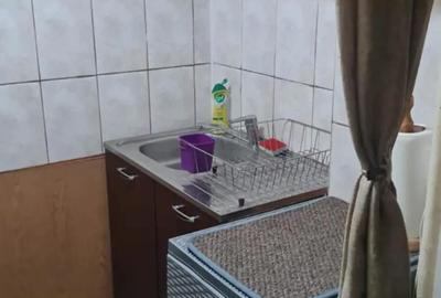 Garsonieră semidecomandată în Berceni