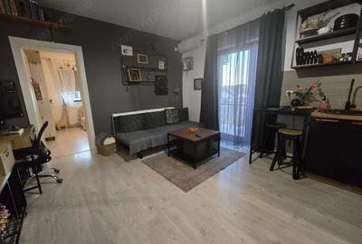 Mobilat si utilat. La asfalt. Zona linsitita - 1