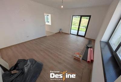 Duplex pe ?os. Voinesti cu 4 camere de 150 mpu, curte pavata, placa beton pod - 4