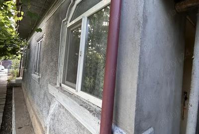 Casă cu 5 camere cu Teren 1311 Mp în Unirea - 2