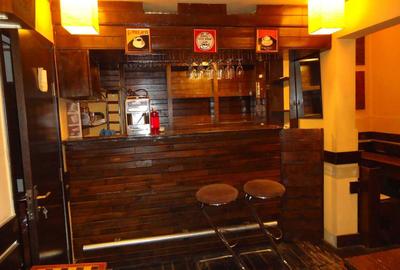 Casă cu 4 camere cu Teren 45 Mp în Foișorul de Foc