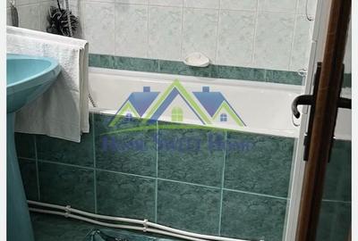 Apartament cu 3 camere semidecomandat în Central - 7