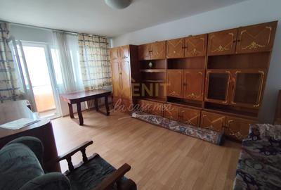 Apartament cu 3 camere decomandat, mobilat în 8 Martie - 10