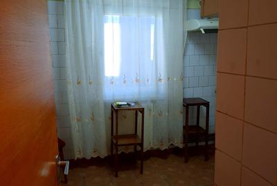 2 camere Eremia , Decomandat / Centrală , Amplasament DEOSEBIT ! - 11