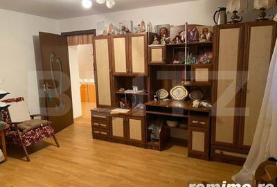 Casă cu 7 camere cu Teren 1700 Mp în Horodnic - 6