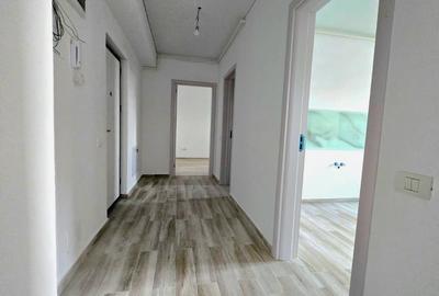 Apartament de vanzare 2 camere spatios-10 minute de mers pe jos de metrou - 2