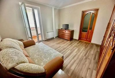 Apartament cu 2 camere decomandat în Timpuri Noi