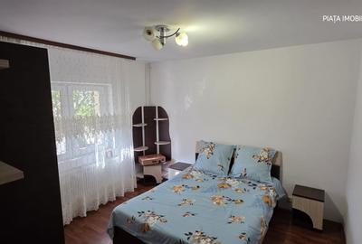 Apartament cu 4 camere decomandat, mobilat în Central - 2