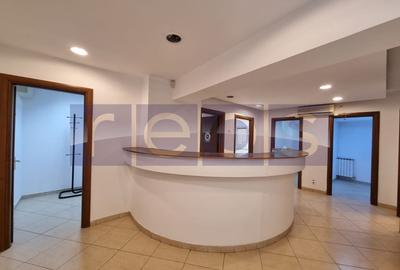 VANZARE SPATIU COMERCIAL | 15 CAMERE | ZONA UNIRII - 3