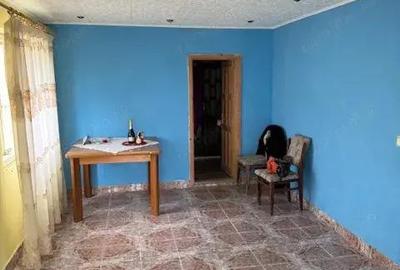 Casa cu etaj de vanzare sat Beresti, com. Sascut, jud. Bacau - 1