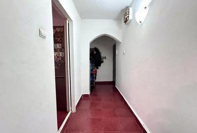 Apartament cu 2 camere semidecomandat în Narcisa - 3