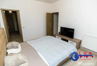 Apartament cu 2 camere decomandat în Peco - 5
