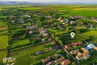 Teren de 4554 mp, în Mărcuș - 2