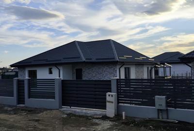 Casă individuală cu 3 camere cu Teren 485 Mp în Gulia - 2