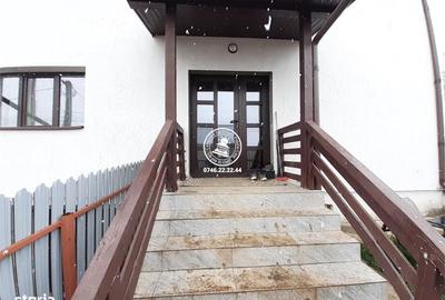 Casă cu 3 camere în Breazu - 10